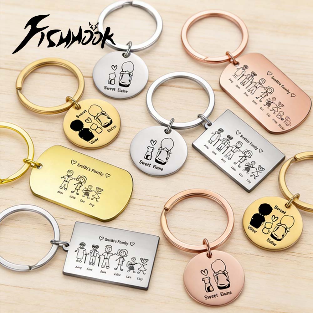 Men Accessories In Silver - พวงกุญแจส่วนตัวสำหรับครอบครัว แกะสลักชื่อได้ วัสดุสแตนเลส ของขวัญสำหรับคุณพ่อคุณแม่ ผู้หญิง ผู้ชาย